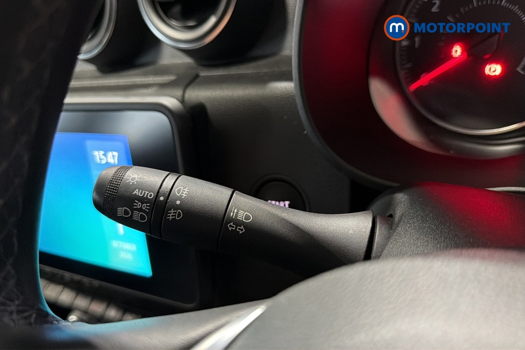 Dacia Duster Prestige Manual Petrol SUV - Stock Number (1676325) - 5th supplementary image