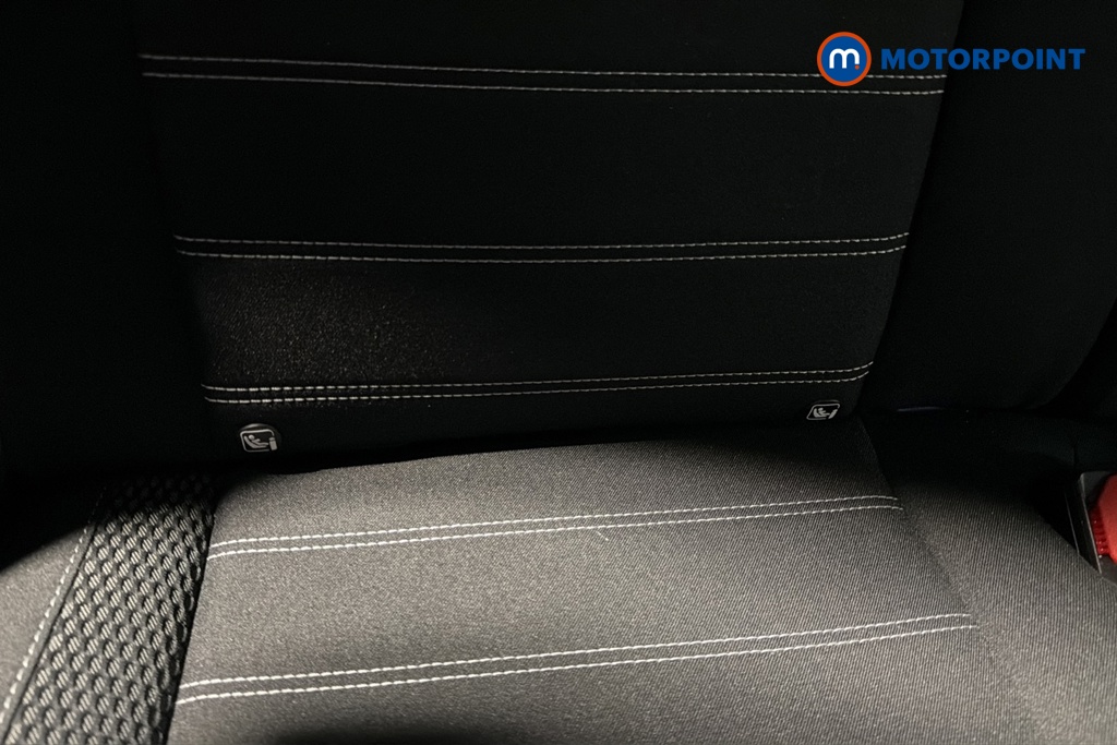 Dacia Duster Prestige Manual Petrol SUV - Stock Number (1676325) - 27th supplementary image