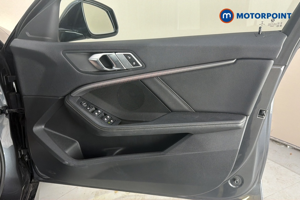 BMW 1 Series M Sport Manual Petrol Hatchback - Stock Number (1677403) - 18th supplementary image