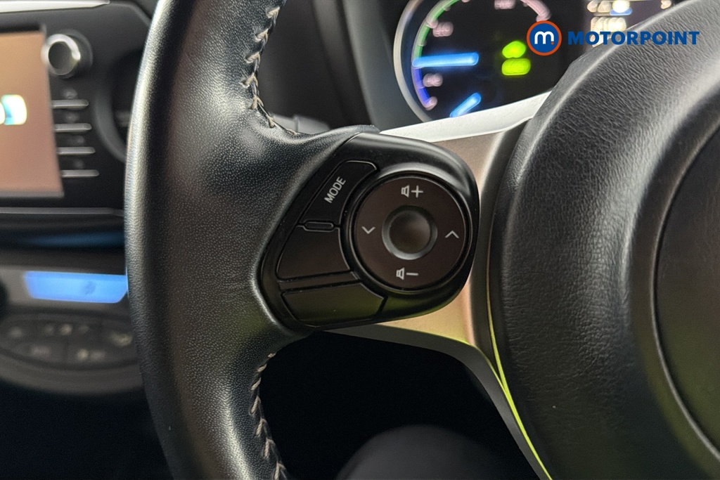 Toyota Yaris Gr-Sport Automatic Petrol-Electric Hybrid Hatchback - Stock Number (1677755) - 4th supplementary image