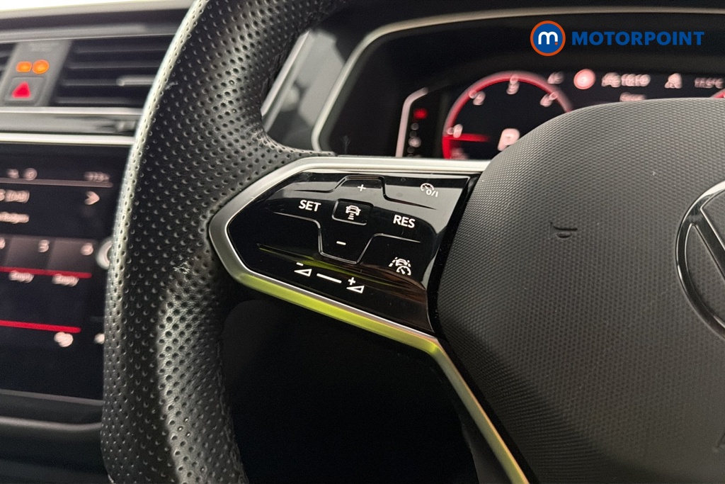 Volkswagen Tiguan R-Line Automatic Diesel SUV - Stock Number (1678560) - 4th supplementary image