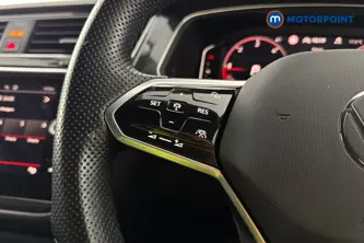 Volkswagen Tiguan R-Line Automatic Diesel SUV - Stock Number (1678560) - 4th supplementary image
