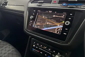 Volkswagen Tiguan R-Line Automatic Diesel SUV - Stock Number (1678560) - 9th supplementary image