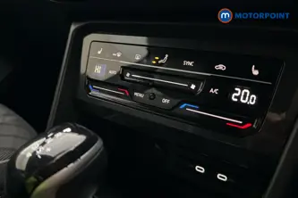 Volkswagen Tiguan R-Line Automatic Diesel SUV - Stock Number (1678560) - 12th supplementary image