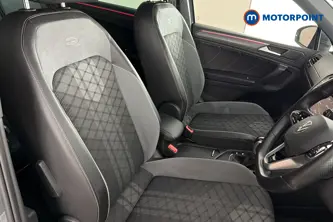 Volkswagen Tiguan R-Line Automatic Diesel SUV - Stock Number (1678560) - 22nd supplementary image