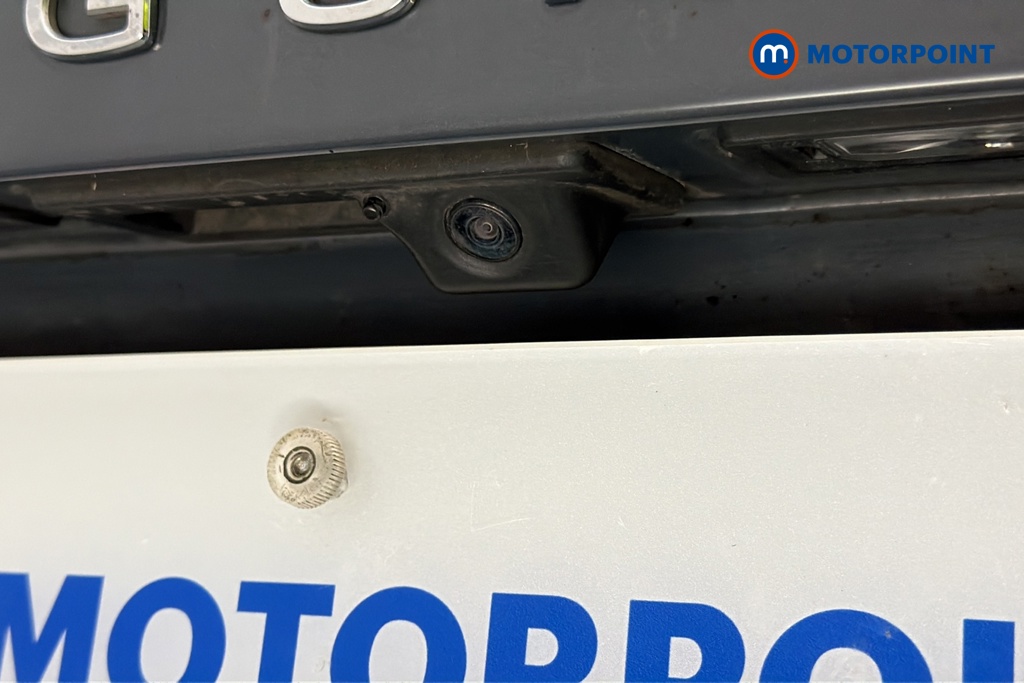 Volkswagen Tiguan R-Line Automatic Diesel SUV - Stock Number (1678560) - 37th supplementary image