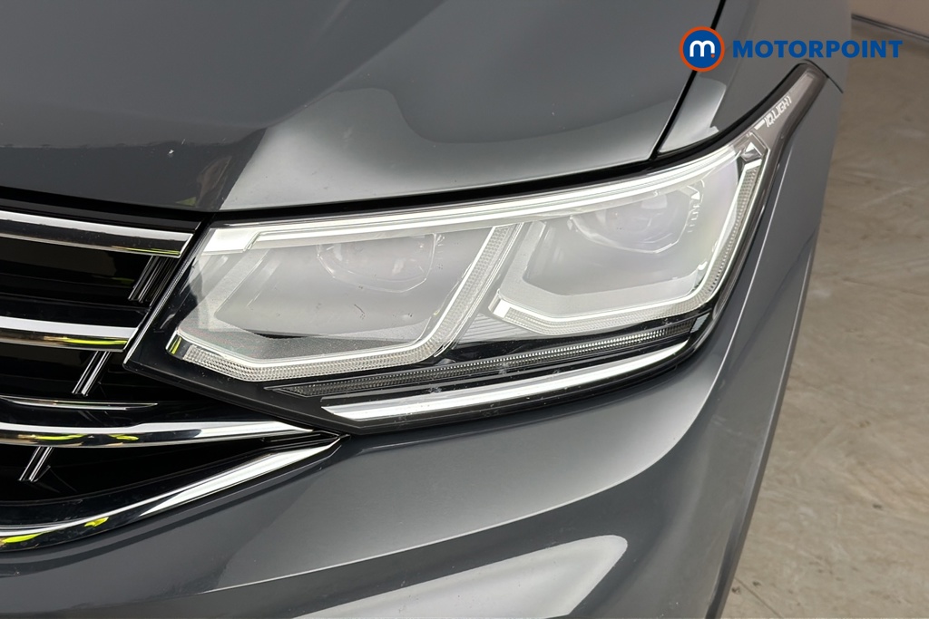 Volkswagen Tiguan R-Line Automatic Diesel SUV - Stock Number (1678560) - 42nd supplementary image
