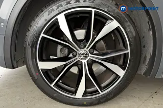 Volkswagen Tiguan R-Line Automatic Diesel SUV - Stock Number (1678560) - 44th supplementary image