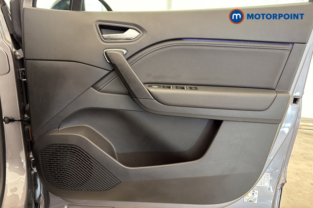 Renault Captur Techno Manual Petrol SUV - Stock Number (1678917) - 18th supplementary image