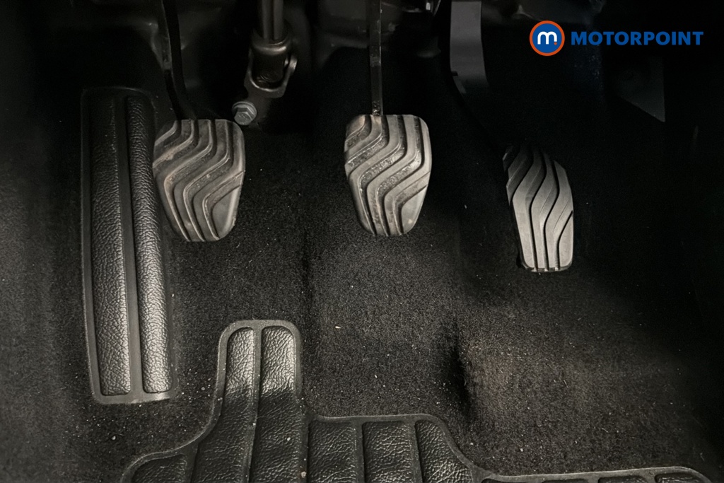 Renault Captur Techno Manual Petrol SUV - Stock Number (1678917) - 24th supplementary image
