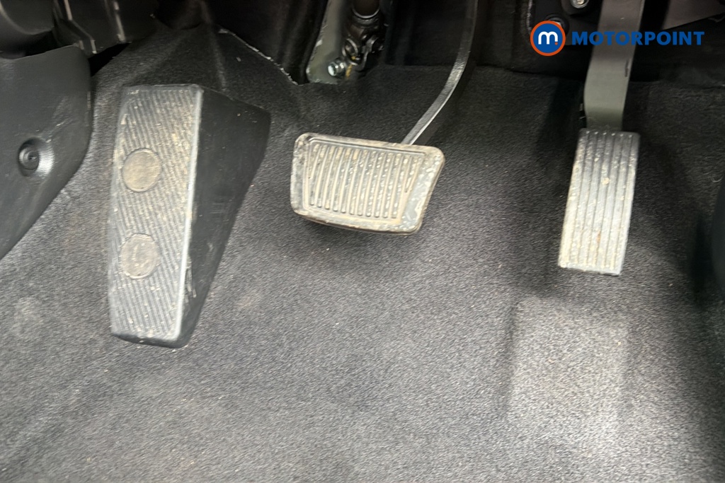 Hyundai I20 Advance Automatic Petrol Hatchback - Stock Number (1679219) - 24th supplementary image