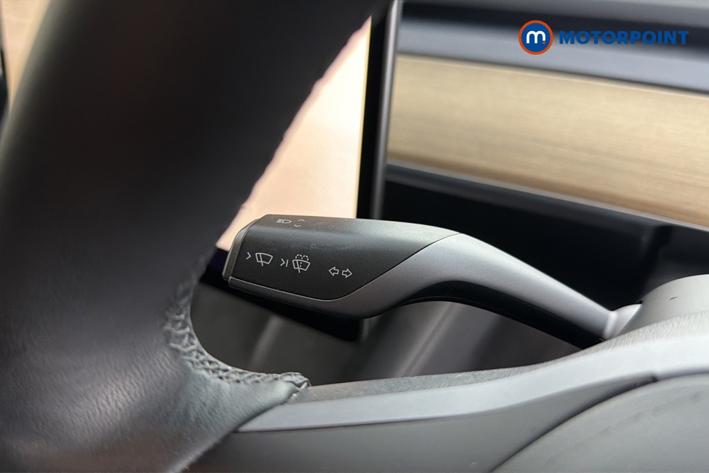 Tesla Model Y Long Range Automatic Electric SUV - Stock Number (1679371) - 5th supplementary image