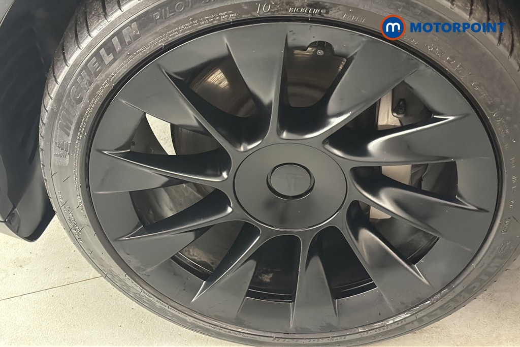 Tesla Model Y Long Range Automatic Electric SUV - Stock Number (1679371) - 46th supplementary image