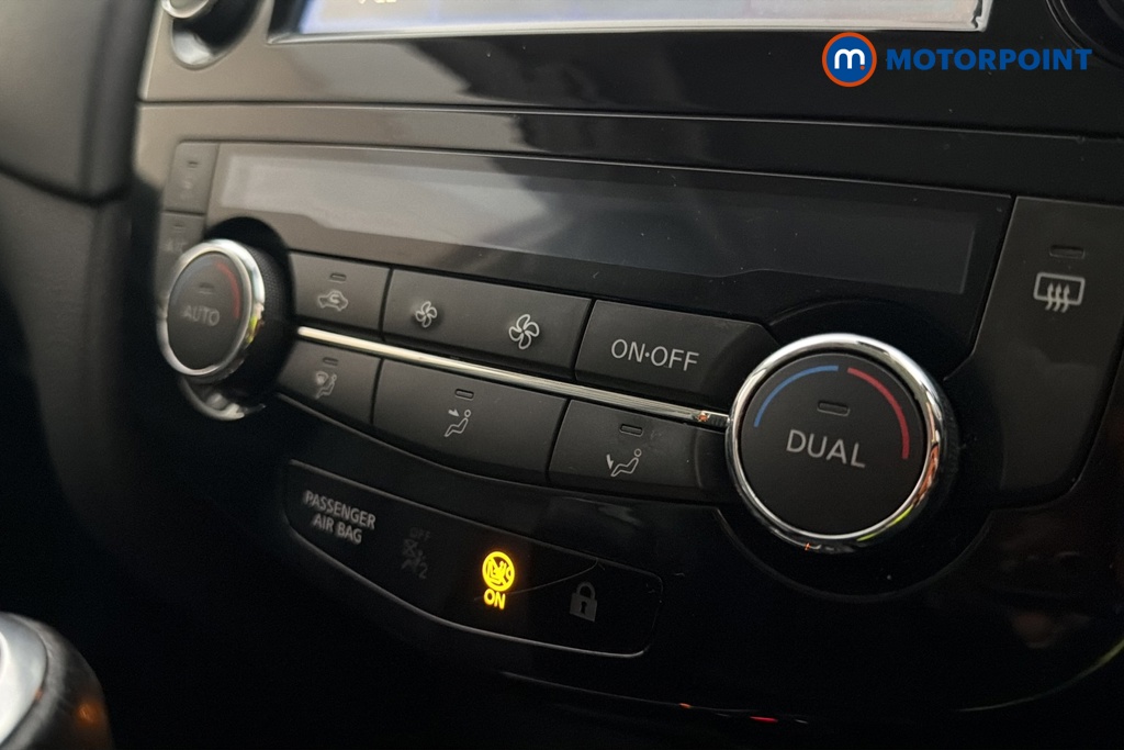 Nissan X-Trail Tekna Automatic Petrol SUV - Stock Number (1679992) - 12th supplementary image