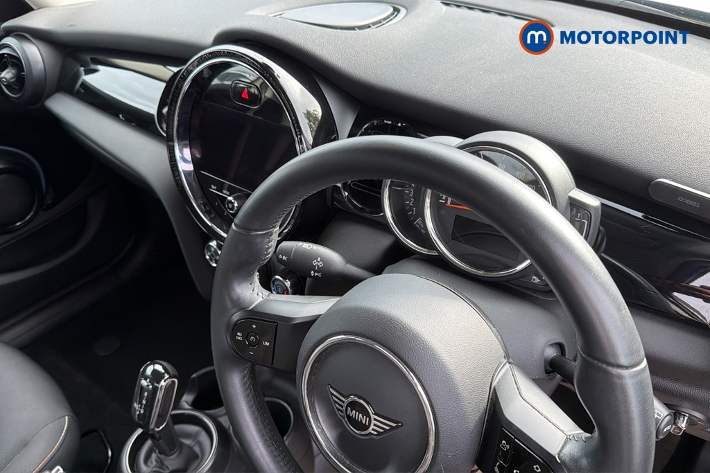 Mini Hatchback Cooper Classic Automatic Petrol Hatchback - Stock Number (1680382) - 1st supplementary image