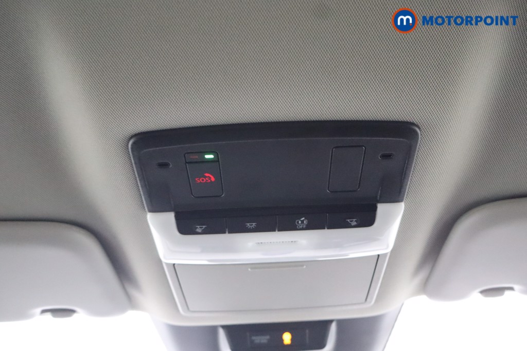 Nissan Qashqai N-Connecta Automatic Petrol SUV - Stock Number (1680465) - 2nd supplementary image