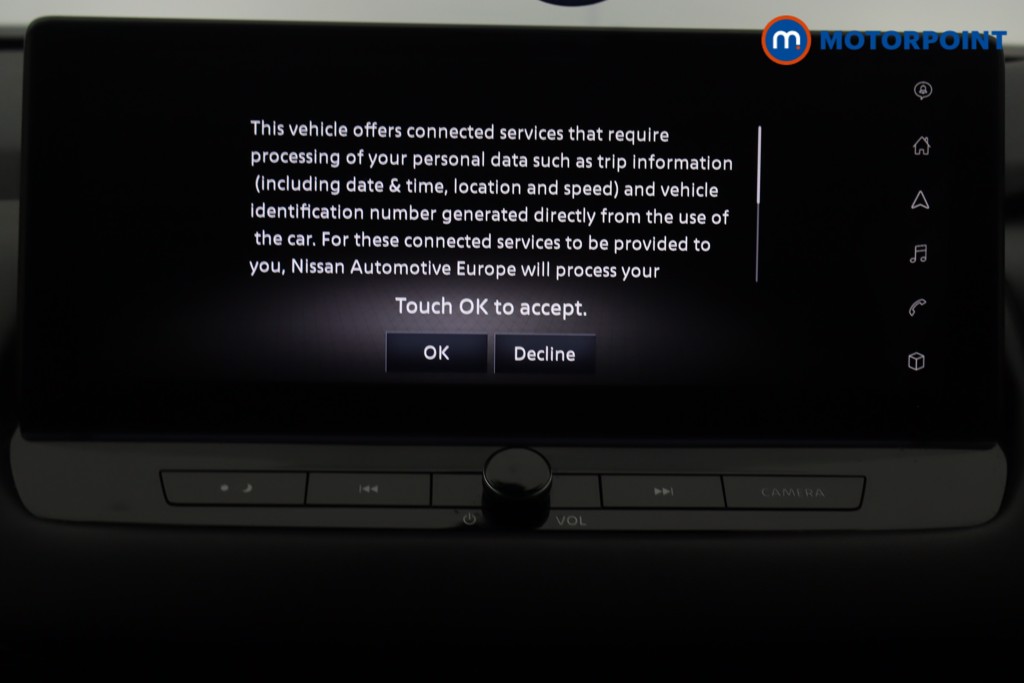 Nissan Qashqai N-Connecta Automatic Petrol SUV - Stock Number (1680465) - 4th supplementary image