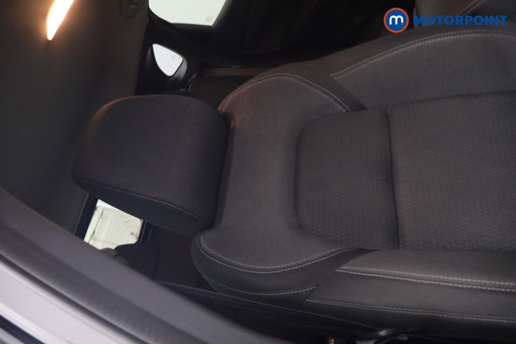 Nissan Qashqai N-Connecta Automatic Petrol SUV - Stock Number (1680465) - 15th supplementary image