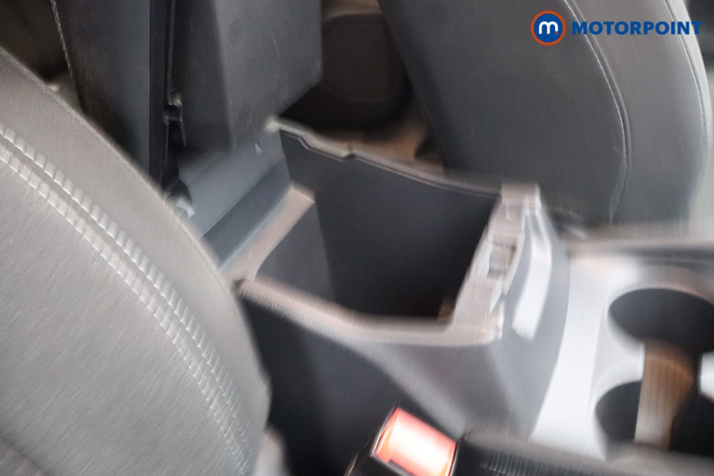 Nissan Qashqai N-Connecta Automatic Petrol SUV - Stock Number (1680465) - 16th supplementary image