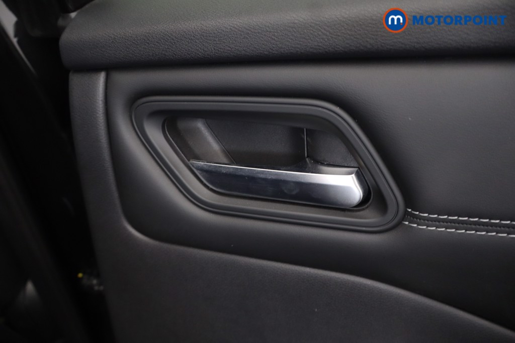 Nissan Qashqai N-Connecta Automatic Petrol SUV - Stock Number (1680465) - 24th supplementary image