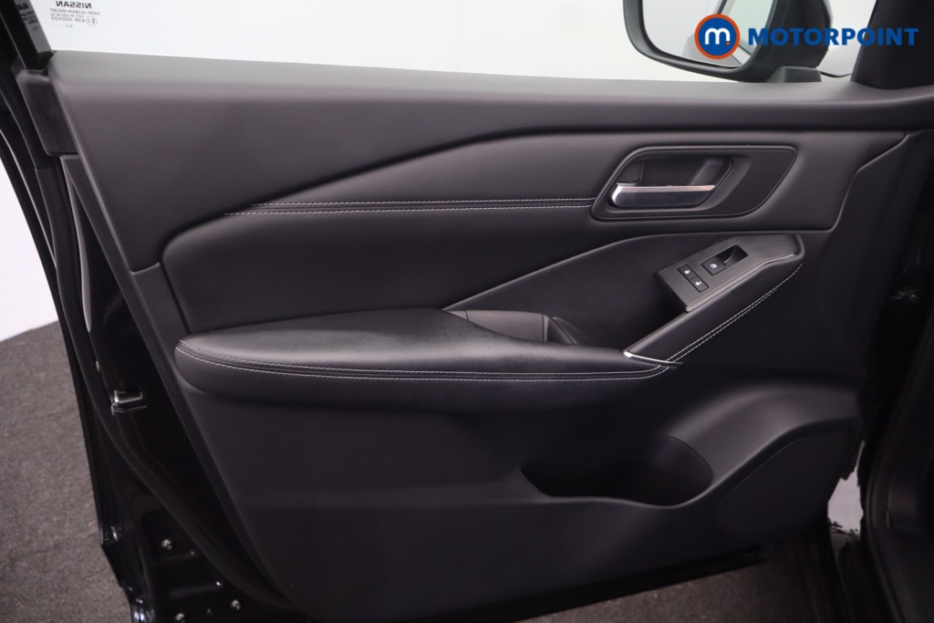 Nissan Qashqai N-Connecta Automatic Petrol SUV - Stock Number (1680465) - 39th supplementary image