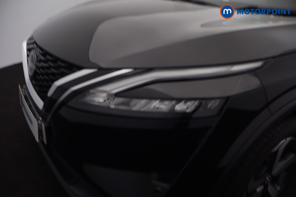 Nissan Qashqai N-Connecta Automatic Petrol SUV - Stock Number (1680465) - 44th supplementary image