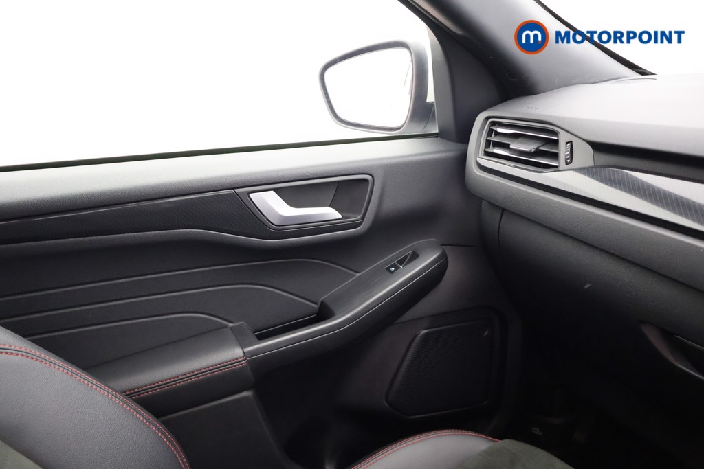 Ford Kuga St-Line Edition Automatic Petrol Plug-In Hybrid SUV - Stock Number (1680521) - 11th supplementary image