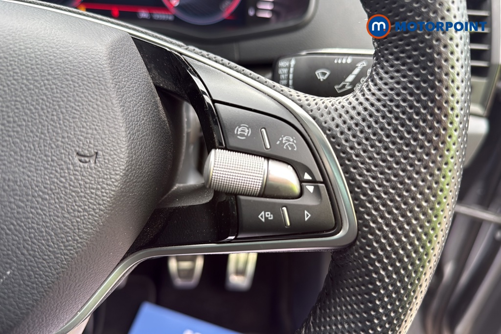 Skoda Karoq Sportline Manual Petrol SUV - Stock Number (1680619) - 3rd supplementary image