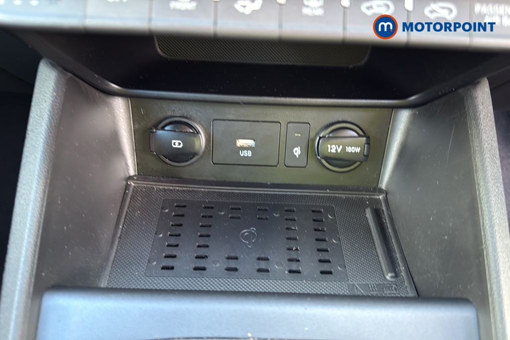 Hyundai Kona Ultimate Manual Petrol SUV - Stock Number (1680622) - 17th supplementary image