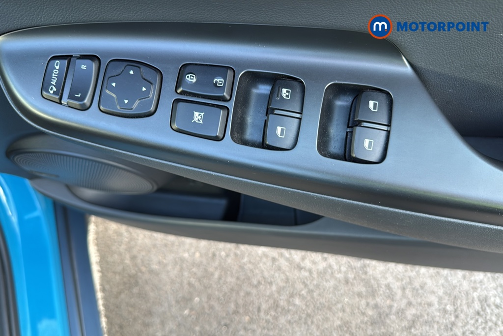 Hyundai Kona Ultimate Manual Petrol SUV - Stock Number (1680622) - 19th supplementary image