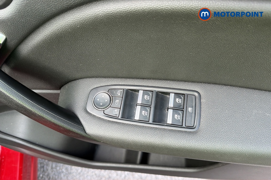 Renault Captur S Edition Manual Petrol SUV - Stock Number (1680715) - 19th supplementary image