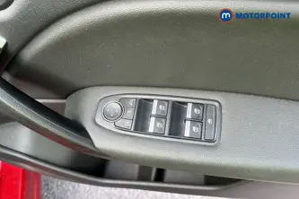 Renault Captur S Edition Manual Petrol SUV - Stock Number (1680715) - 19th supplementary image