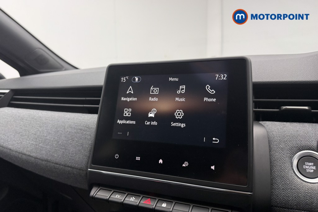 Renault Clio Techno Automatic Petrol-Electric Hybrid Hatchback - Stock Number (1681191) - 13th supplementary image