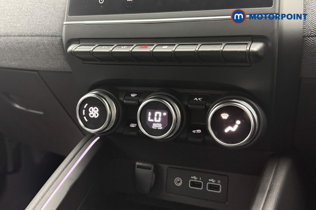 Renault Clio Techno Automatic Petrol-Electric Hybrid Hatchback - Stock Number (1681191) - 15th supplementary image
