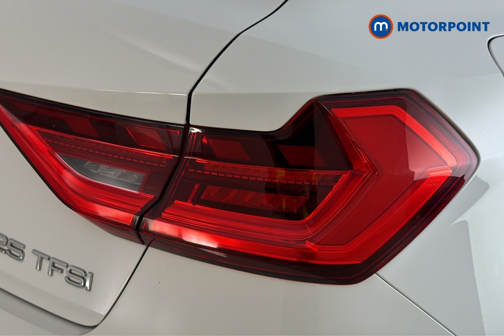Audi A1 Technik Manual Petrol Hatchback - Stock Number (1681400) - 36th supplementary image