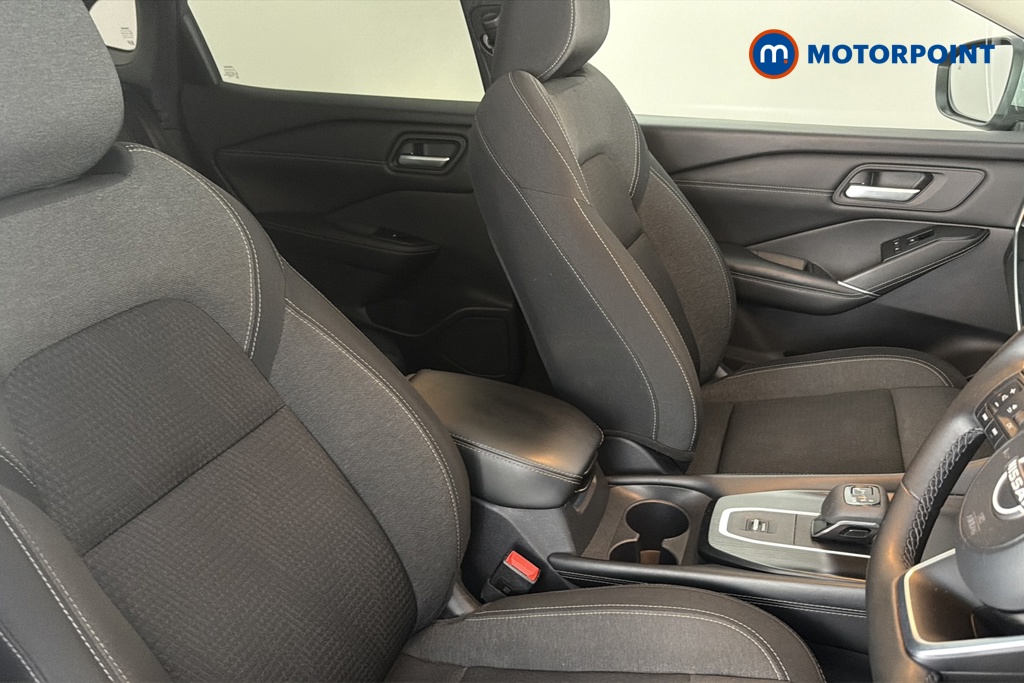 Nissan Qashqai N-Connecta Automatic Petrol SUV - Stock Number (1681539) - 22nd supplementary image