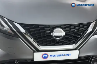 Nissan Qashqai N-Connecta Automatic Petrol SUV - Stock Number (1681539) - 43rd supplementary image