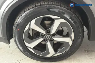 Nissan Qashqai N-Connecta Automatic Petrol SUV - Stock Number (1681539) - 44th supplementary image