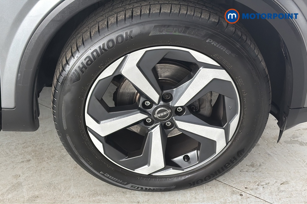 Nissan Qashqai N-Connecta Automatic Petrol SUV - Stock Number (1681539) - 47th supplementary image