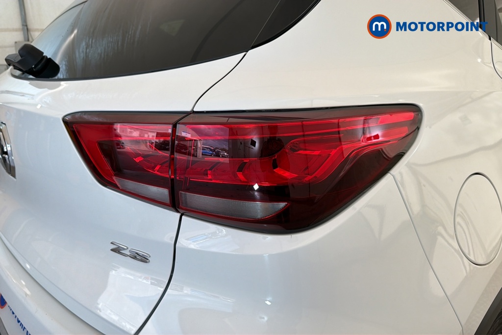 Mg Motor Uk ZS Exclusive Manual Petrol SUV - Stock Number (1682088) - 36th supplementary image