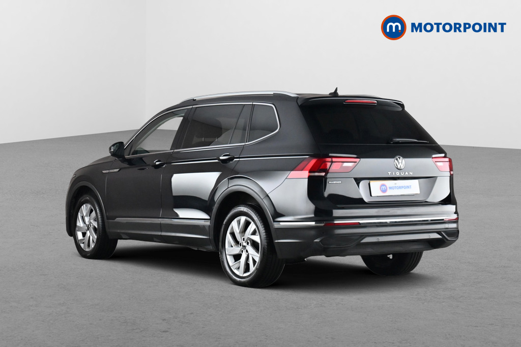 Volkswagen Tiguan Allspace Life Automatic Petrol SUV - Stock Number (1682185) - Drivers side rear corner