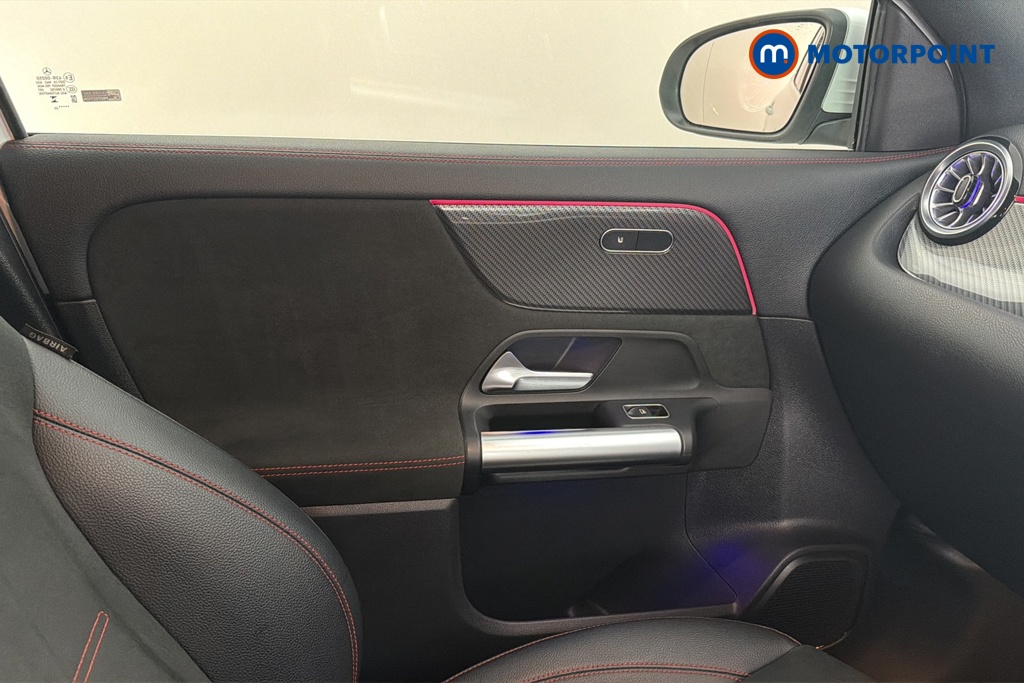 Mercedes-Benz GLA Amg Line Automatic Petrol Plug-In Hybrid SUV - Stock Number (1682237) - 10th supplementary image