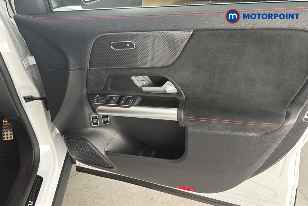 Mercedes-Benz GLA Amg Line Automatic Petrol Plug-In Hybrid SUV - Stock Number (1682237) - 18th supplementary image