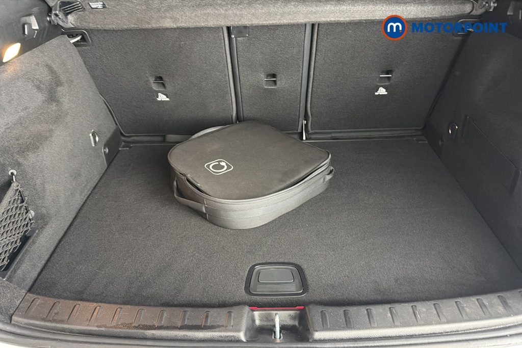 Mercedes-Benz GLA Amg Line Automatic Petrol Plug-In Hybrid SUV - Stock Number (1682237) - 34th supplementary image