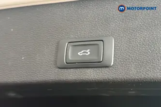 Audi Q2 S Line Manual Petrol SUV - Stock Number (1682508) - 35th supplementary image