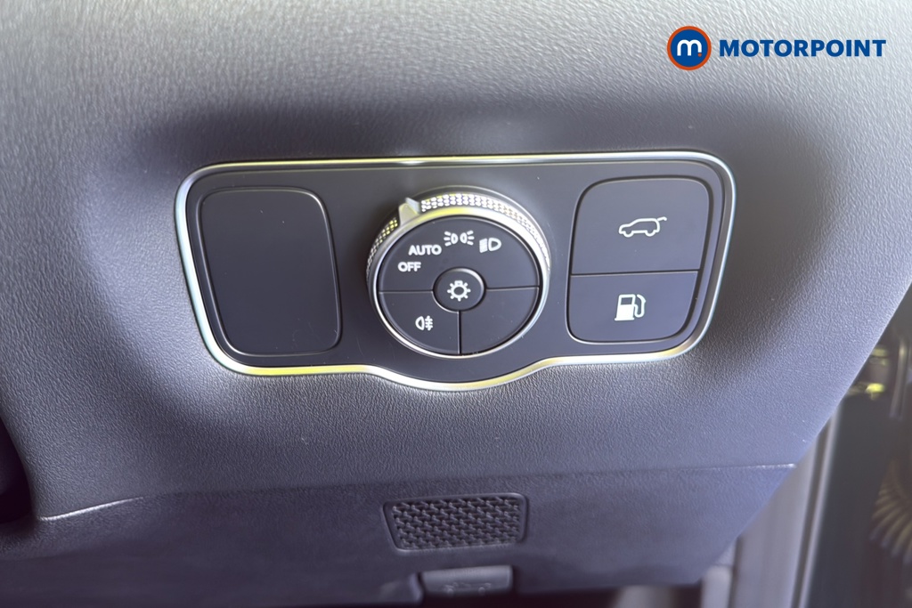Chery Tiggo 8 Summit Automatic Petrol Plug-In Hybrid SUV - Stock Number (1682792) - 11th supplementary image