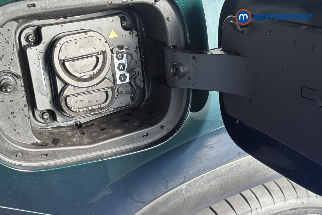 Chery Tiggo 8 Summit Automatic Petrol Plug-In Hybrid SUV - Stock Number (1682792) - 40th supplementary image