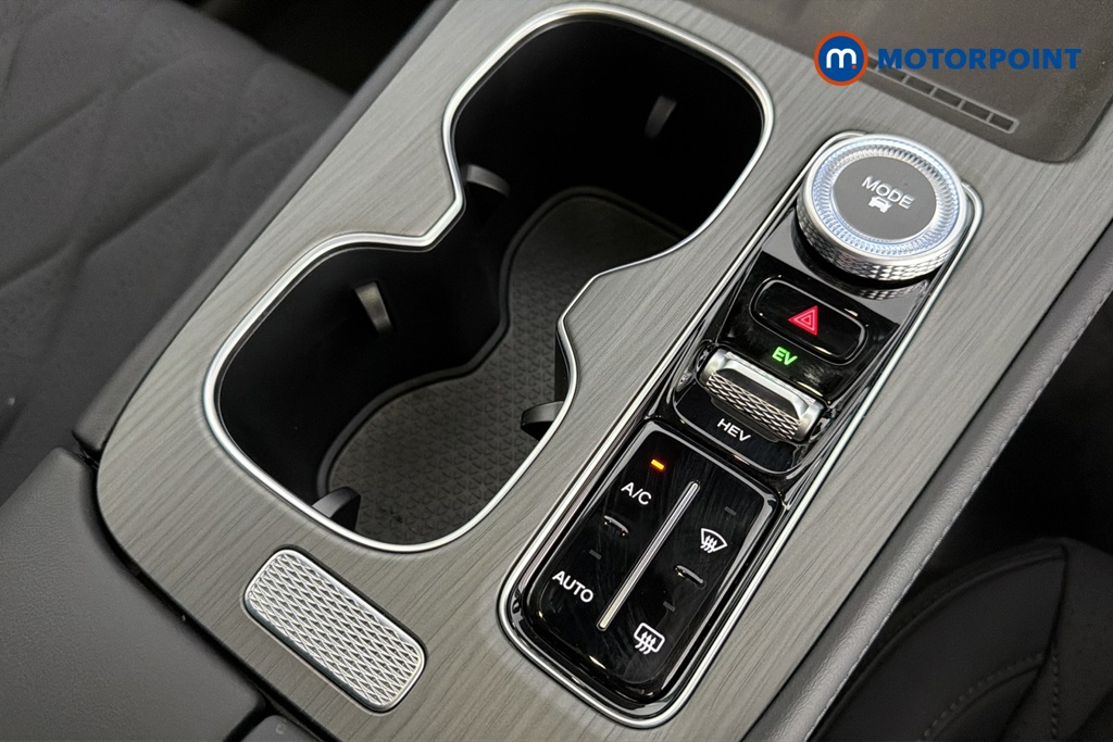Chery Tiggo 8 Summit Automatic Petrol Plug-In Hybrid SUV - Stock Number (1682802) - 15th supplementary image