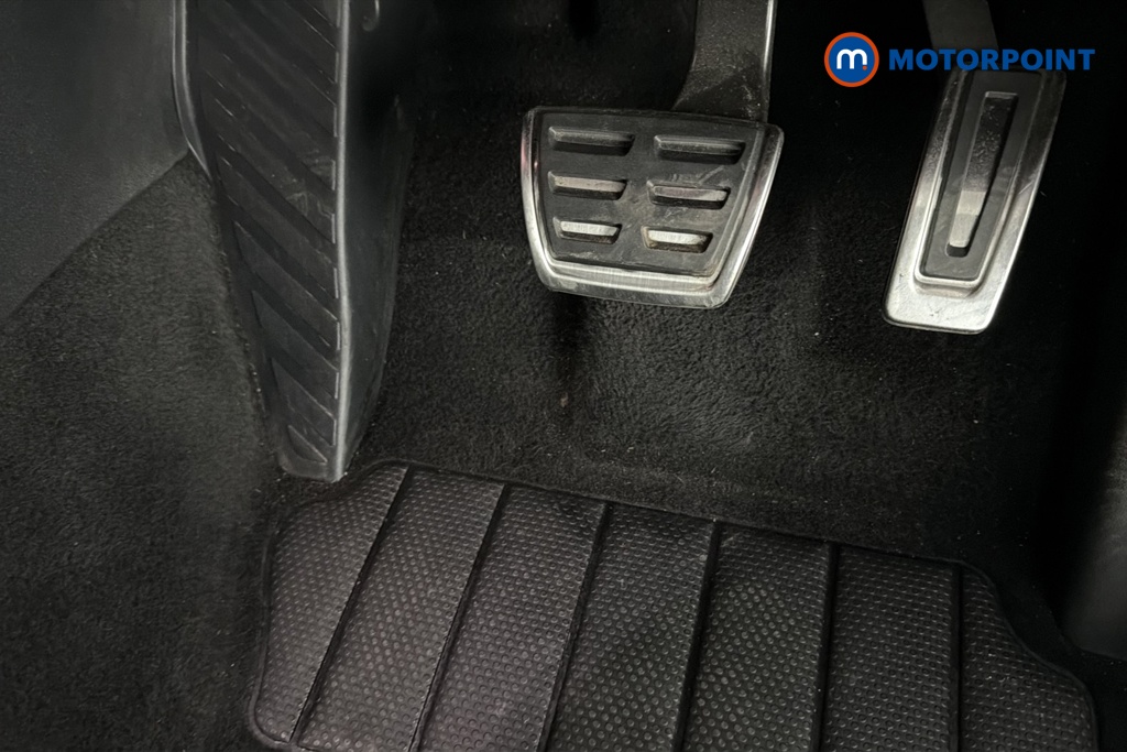 Volkswagen Tiguan R-Line Automatic Petrol Plug-In Hybrid SUV - Stock Number (1682853) - 24th supplementary image