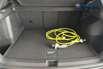 Volkswagen Tiguan R-Line Automatic Petrol Plug-In Hybrid SUV - Stock Number (1682853) - 34th supplementary image